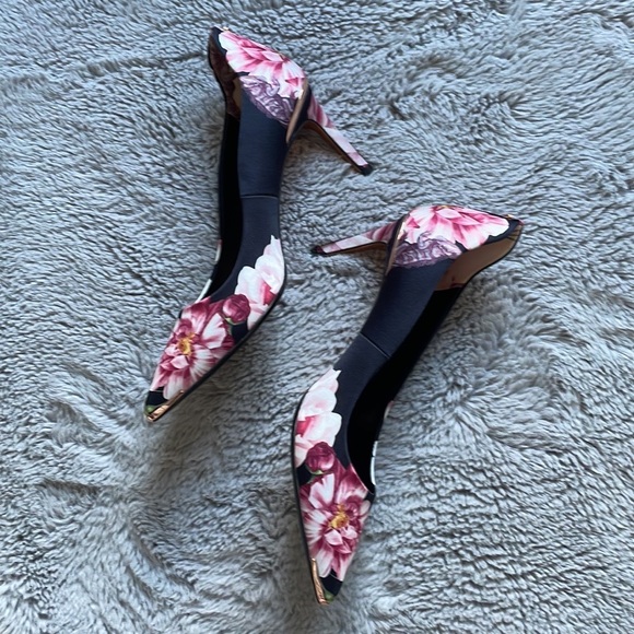 ted baker floral pumps heels - Picture 12 of 14